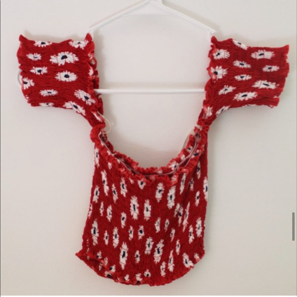 Crop top